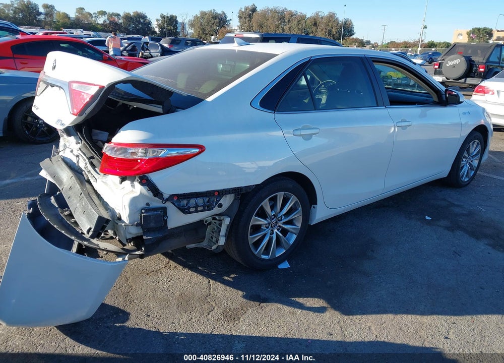 2015 TOYOTA CAMRY HYBRID XLE VIN: 4T1BD1FK4FU153862