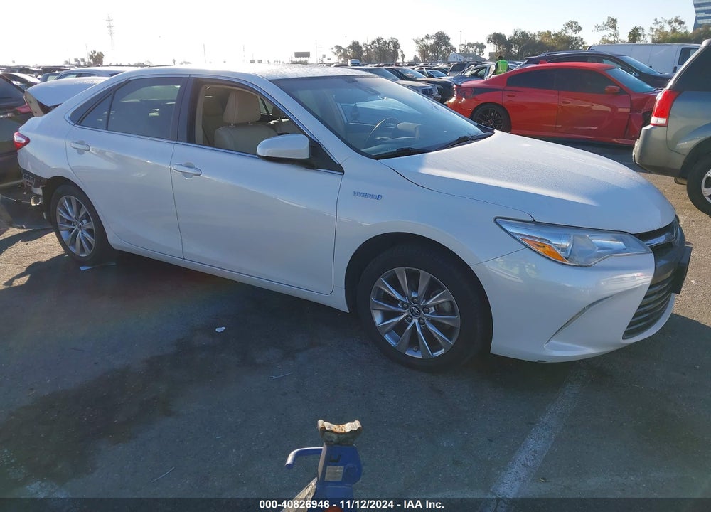 2015 TOYOTA CAMRY HYBRID XLE VIN: 4T1BD1FK4FU153862