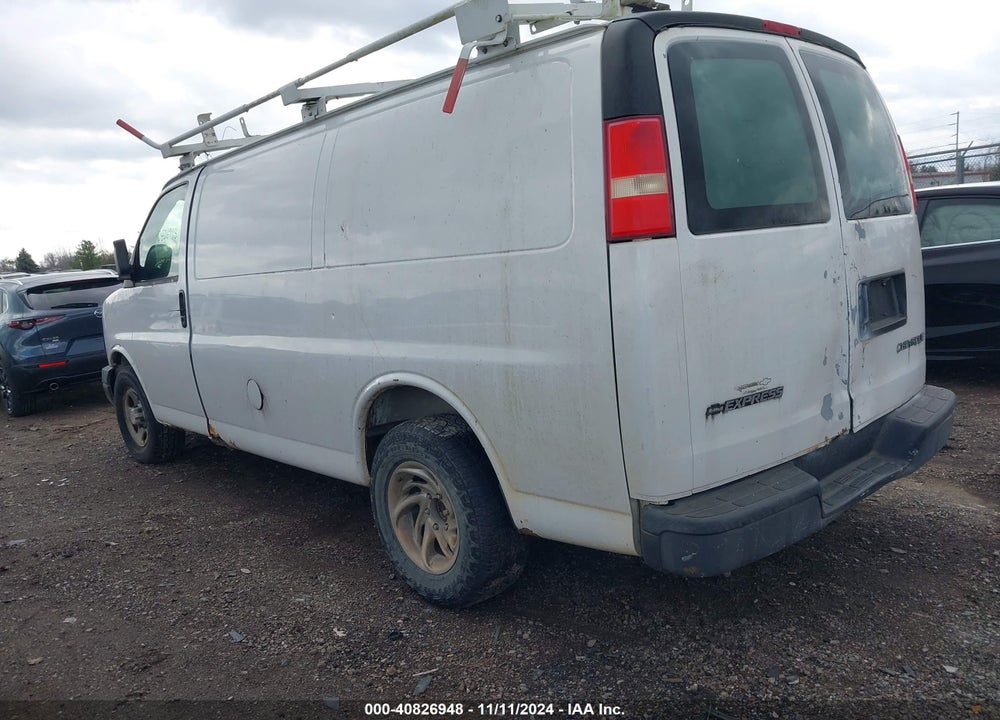 2006 CHEVROLET EXPRESS WORK VAN VIN: 1GCFG15X861255581