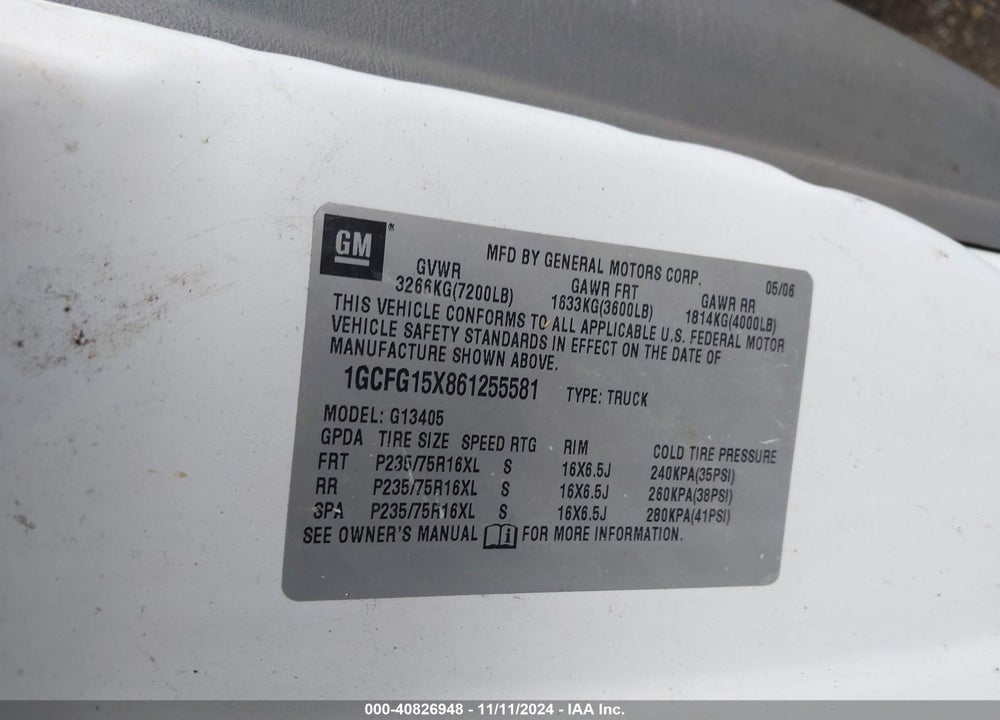 2006 CHEVROLET EXPRESS WORK VAN VIN: 1GCFG15X861255581