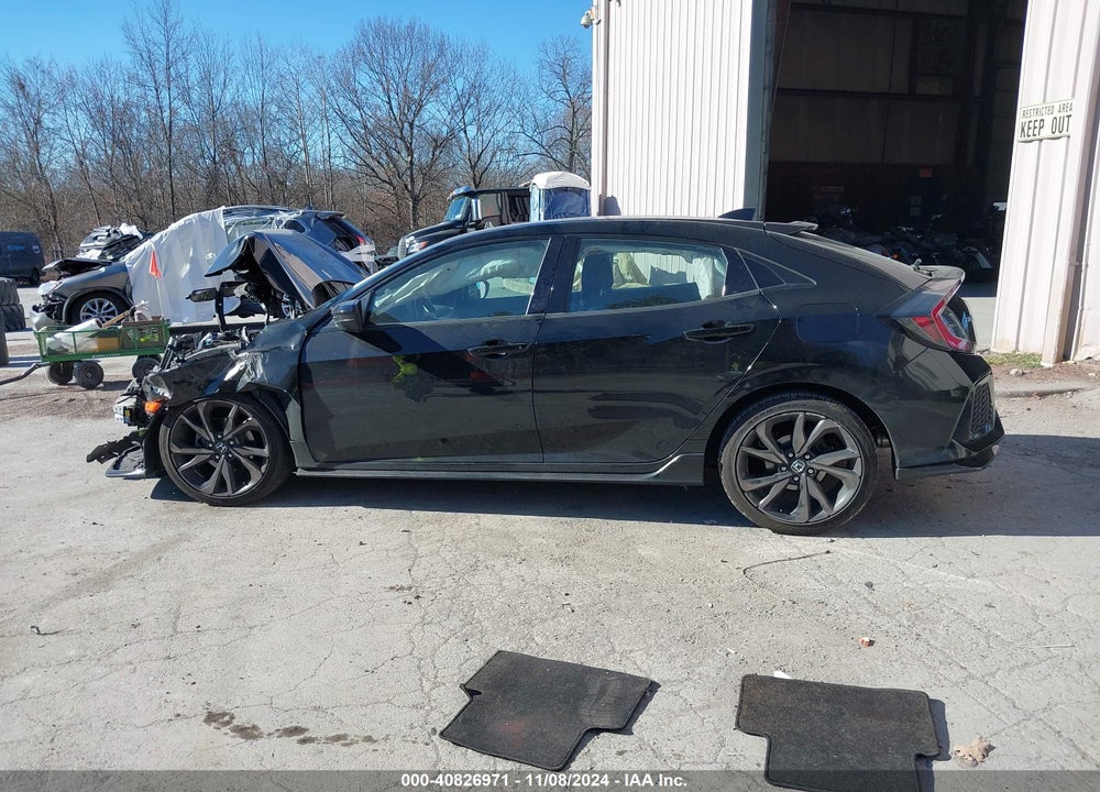 2018 HONDA CIVIC SPORT VIN: SHHFK7H43JU237796