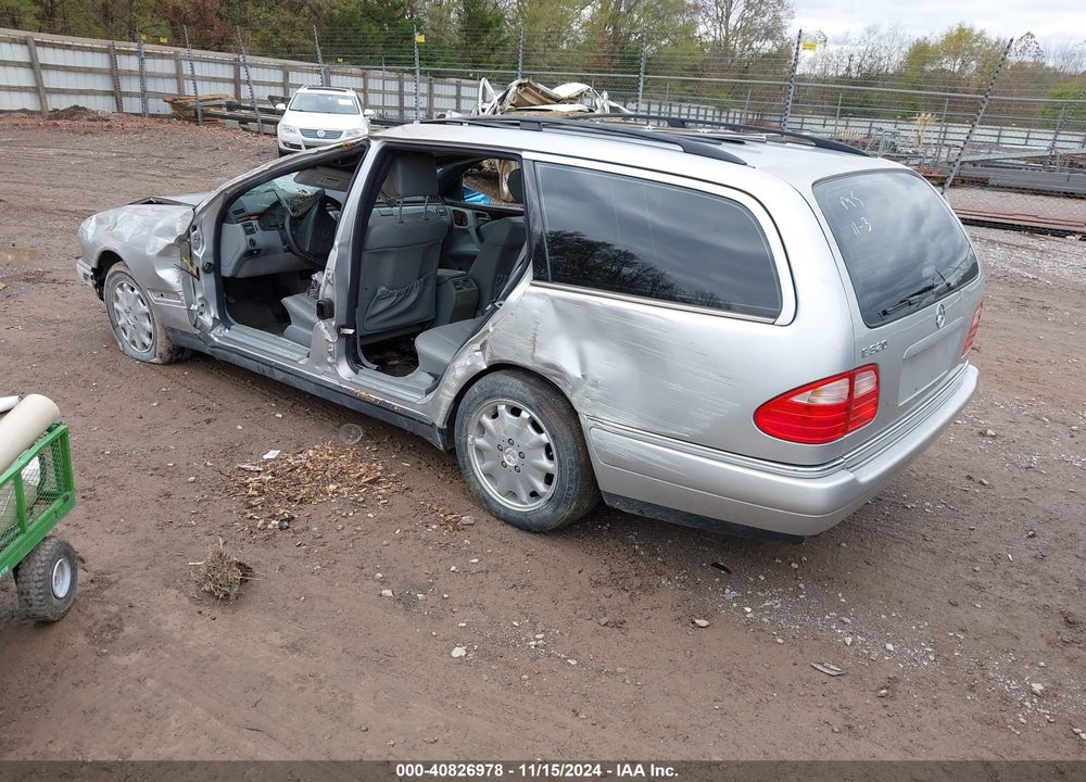1999 MERCEDES-BENZ E 320 VIN: WDBJH65F0XA820918