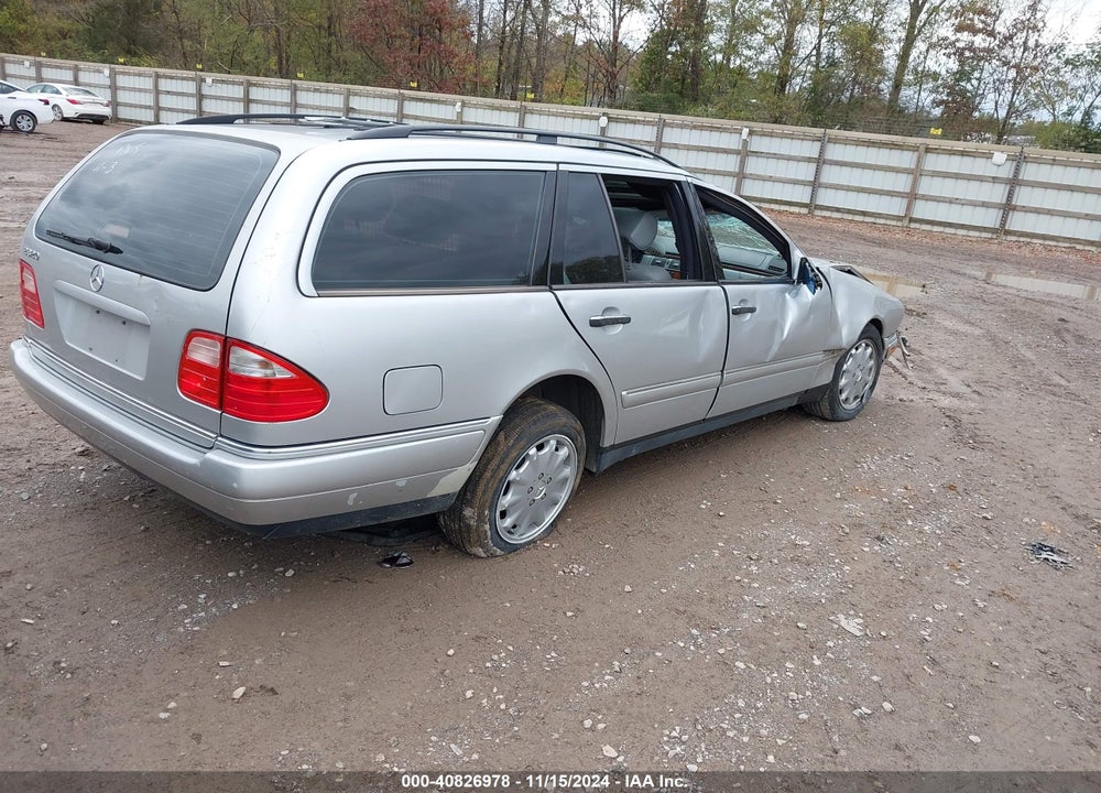 1999 MERCEDES-BENZ E 320 VIN: WDBJH65F0XA820918