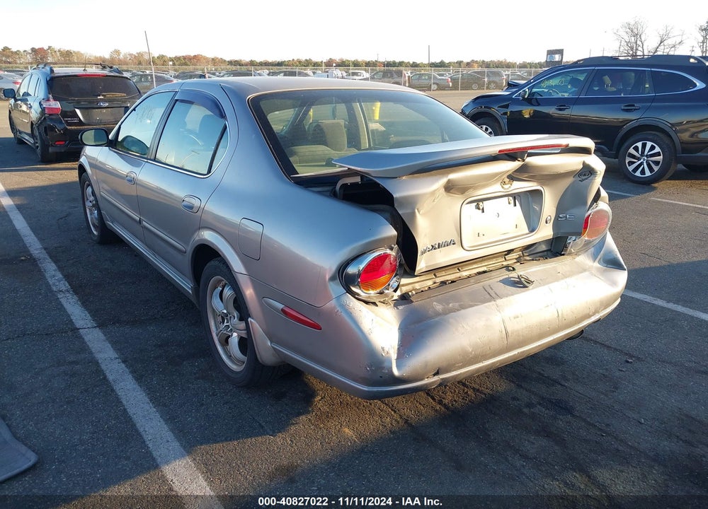 2002 NISSAN MAXIMA SE VIN: JN1DA31D02T404616