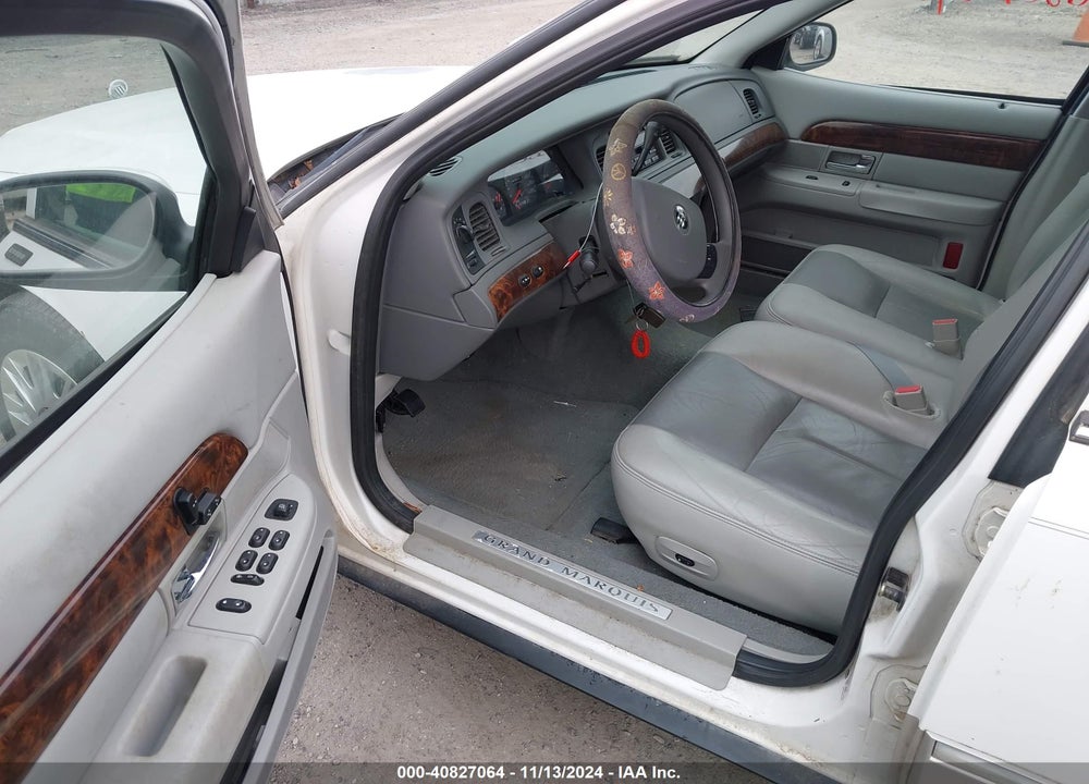 2005 MERCURY GRAND MARQUIS GS VIN: 2MEFM74WX5X606239