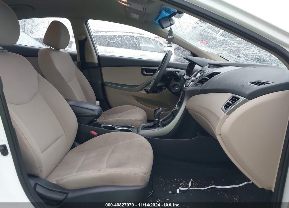 2016 HYUNDAI ELANTRA SE VIN: 5NPDH4AE9GH748951