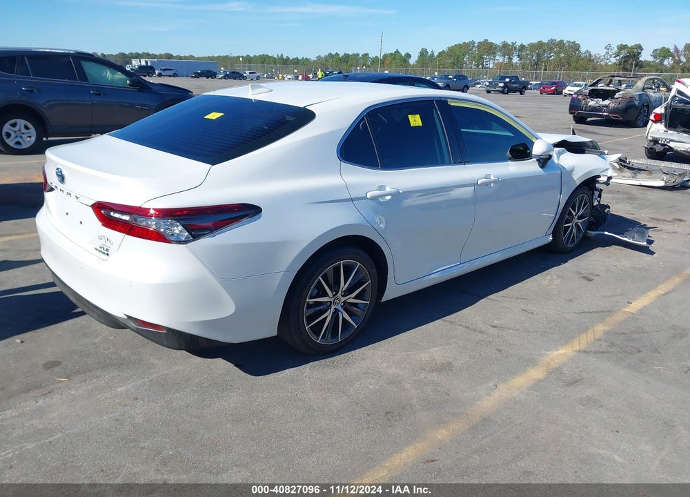 2022 TOYOTA CAMRY XLE HYBRID VIN: 4T1F31AK4NU588312