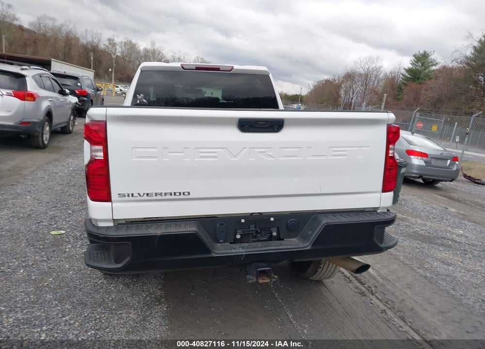 2022 CHEVROLET SILVERADO 2500HD 4WD STANDARD BED LT VIN: 1GC4YNE75NF163812