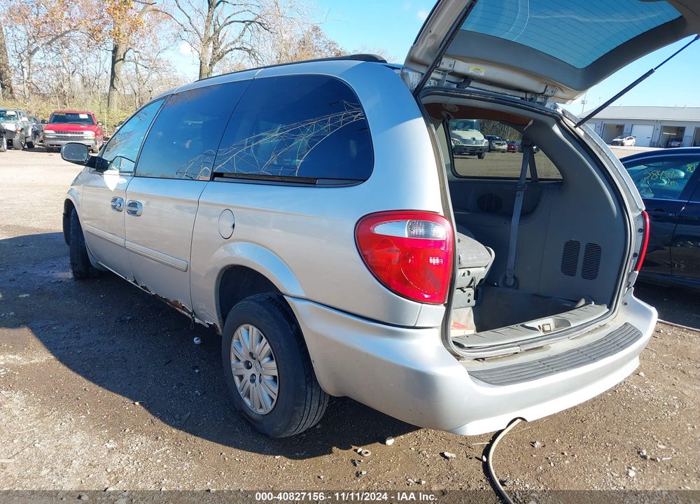 2007 CHRYSLER TOWN & COUNTRY LX VIN: 2A4GP44R97R133490
