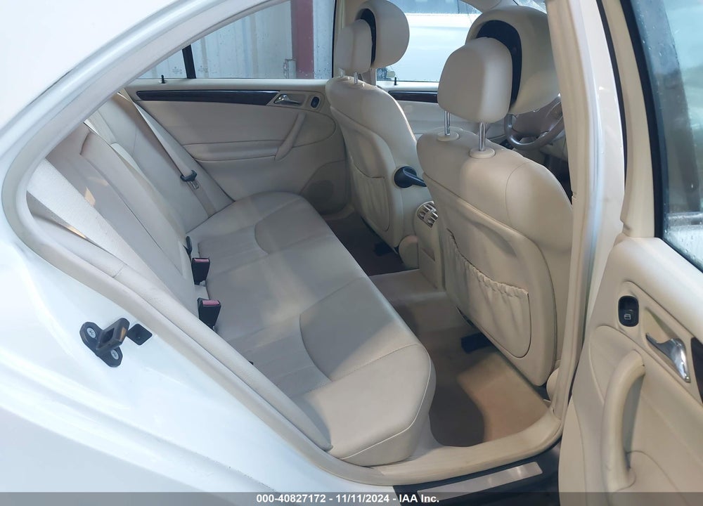 2007 MERCEDES-BENZ C 280 LUXURY VIN: WDBRF54H47A937357
