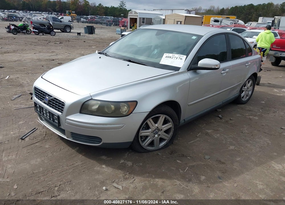 2007 VOLVO S40 2.4I VIN: YV1MS382972281162