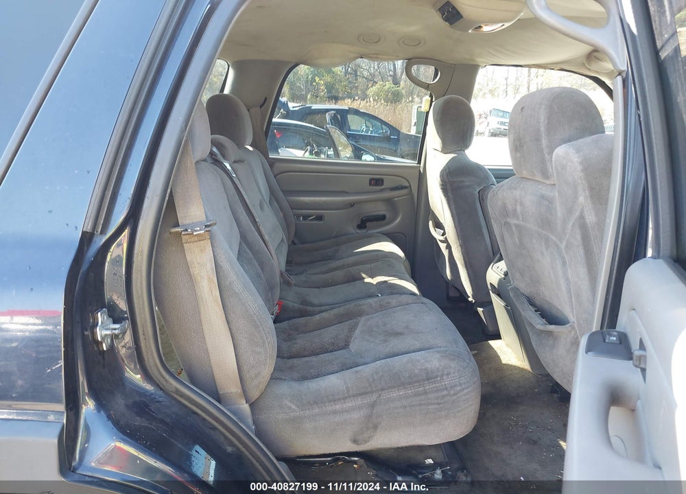2004 CHEVROLET TAHOE LS VIN: 1GNEK13ZX4J201458
