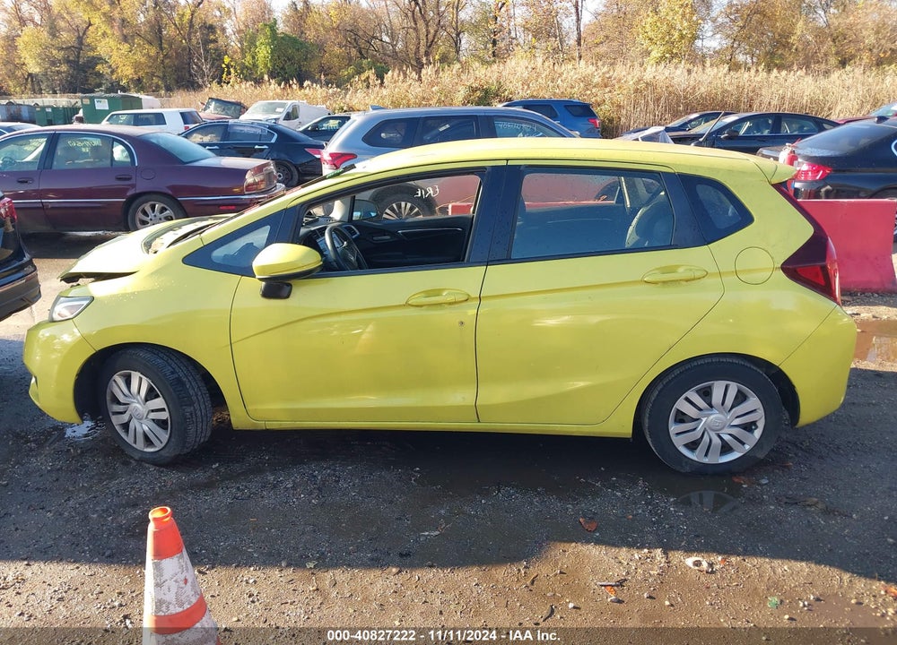 2016 HONDA FIT LX VIN: JHMGK5H57GX035978