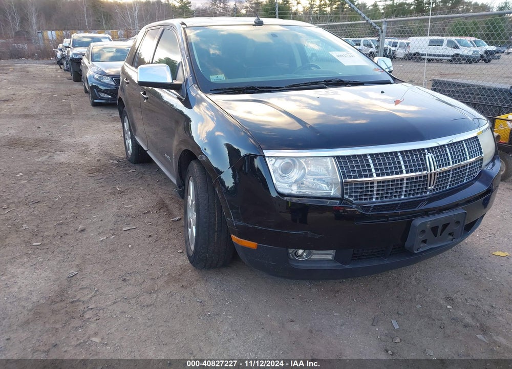 2008 LINCOLN MKX VIN: 2LMDU88C98BJ05651