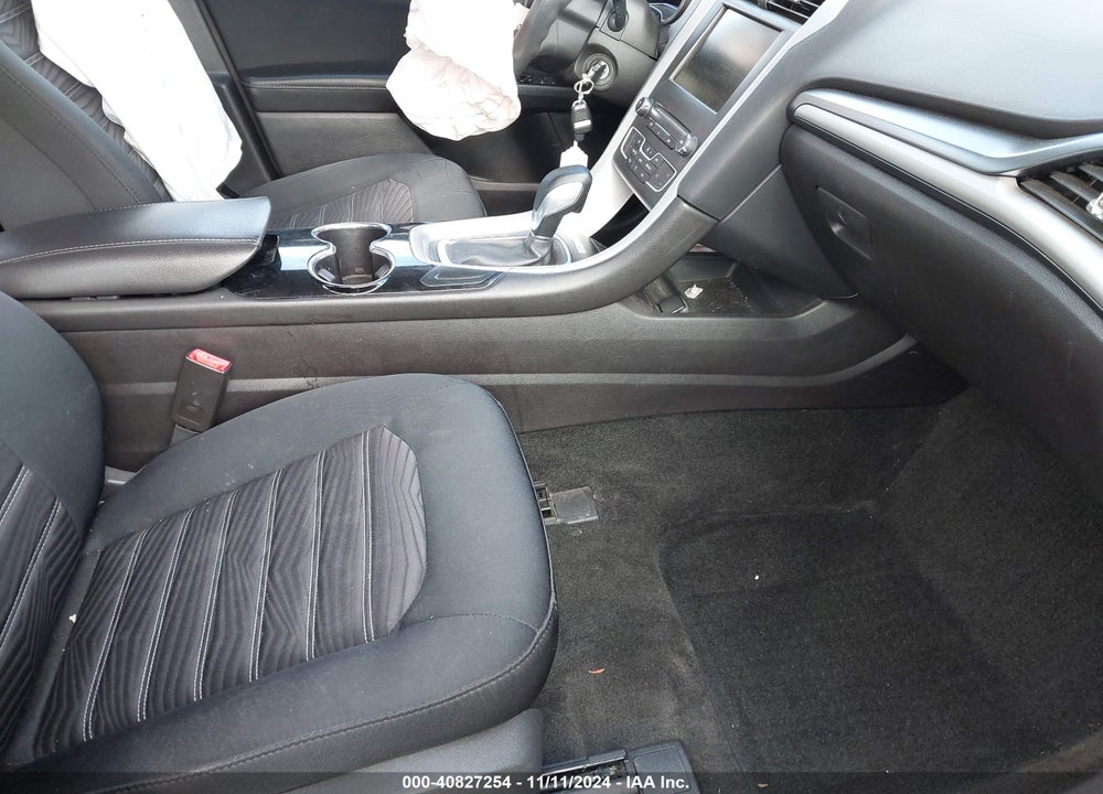 2016 FORD FUSION SE VIN: 3FA6P0H7XGR104602
