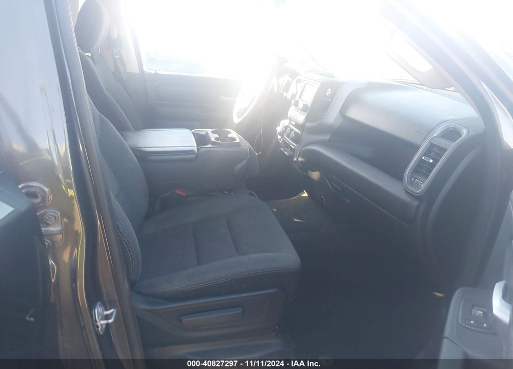 2019 RAM 1500 TRADESMAN 4X4 6'4 BOX VIN: 1C6SRFCTXKN534384