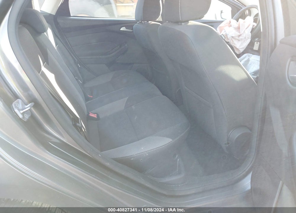 2014 FORD FOCUS SE VIN: 1FADP3K24EL182214