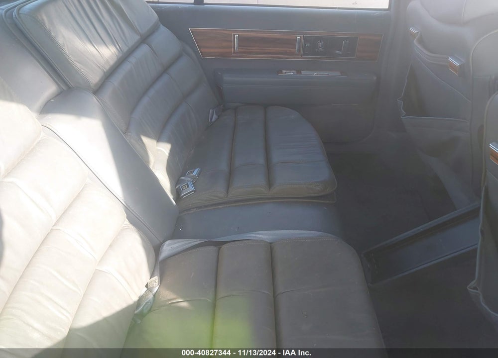 1988 BUICK ELECTRA PARK AVENUE VIN: 1G4CW51C9J1646906
