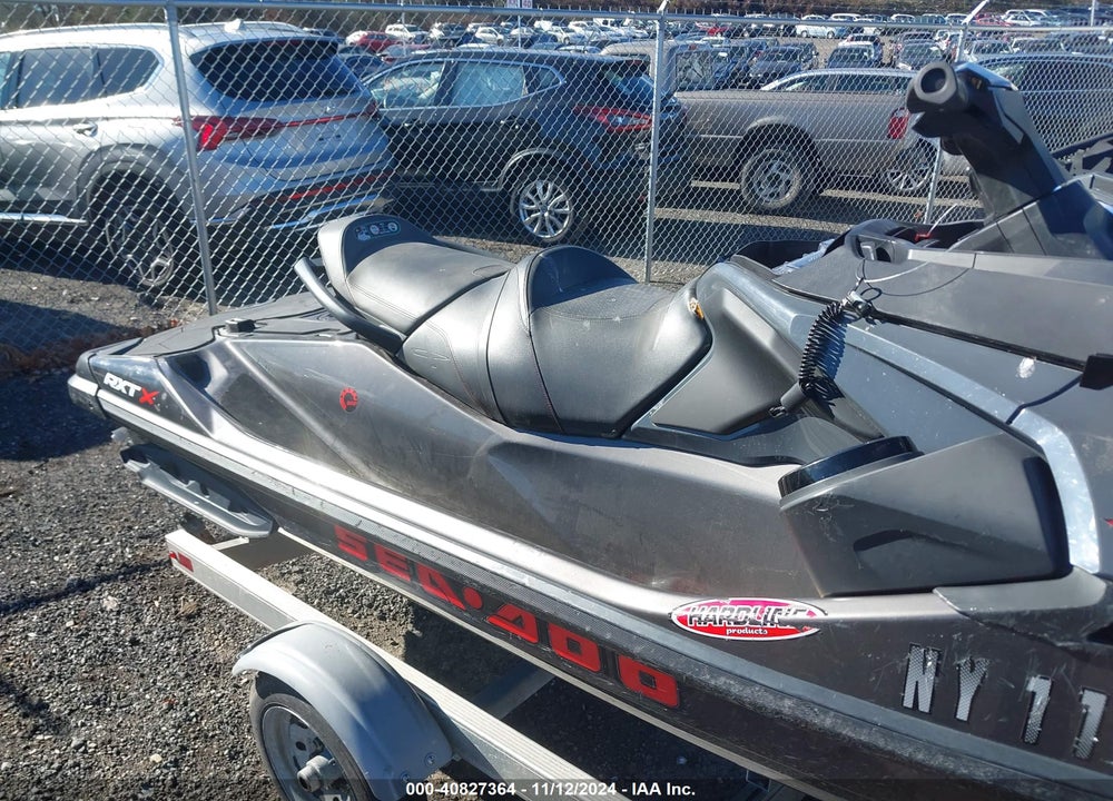 2023 SEA DOO RXT-300 VIN: 5KTWS1419LF528404