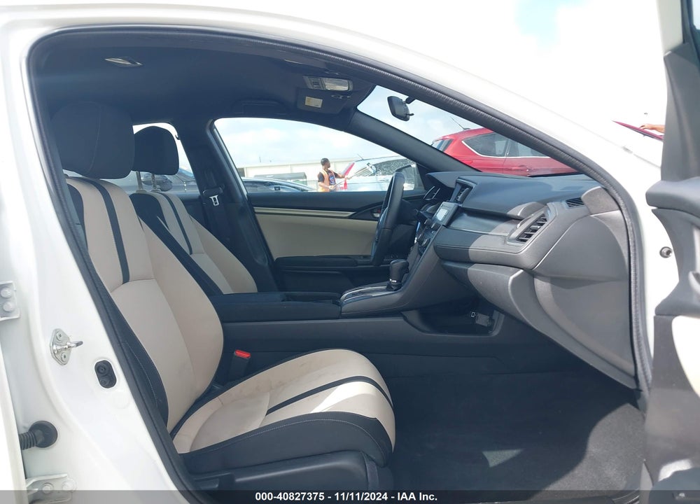 2017 HONDA CIVIC LX VIN: SHHFK7H25HU401722