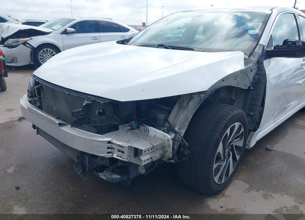 2017 HONDA CIVIC LX VIN: SHHFK7H25HU401722