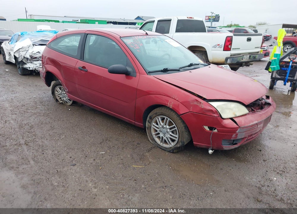 2005 FORD FOCUS ZX3 VIN: 3FAFP31NX5R140894