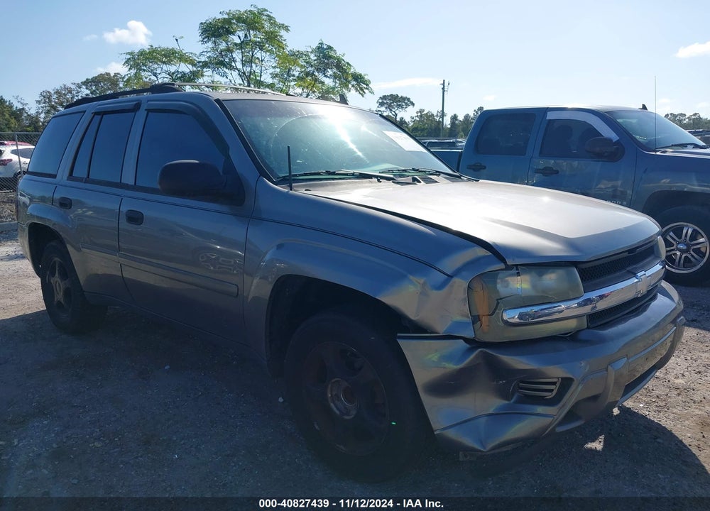 2007 CHEVROLET TRAILBLAZER LS VIN: 1GNDS13S372102963