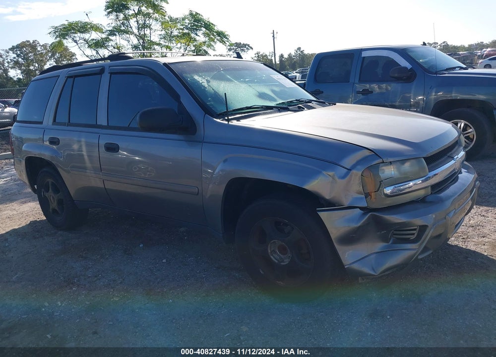 2007 CHEVROLET TRAILBLAZER LS VIN: 1GNDS13S372102963