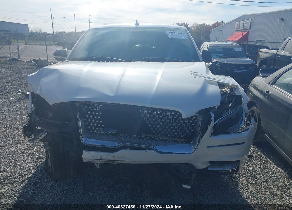 2019 LINCOLN NAVIGATOR L SELECT VIN: 5LMJJ3HT7KEL05365