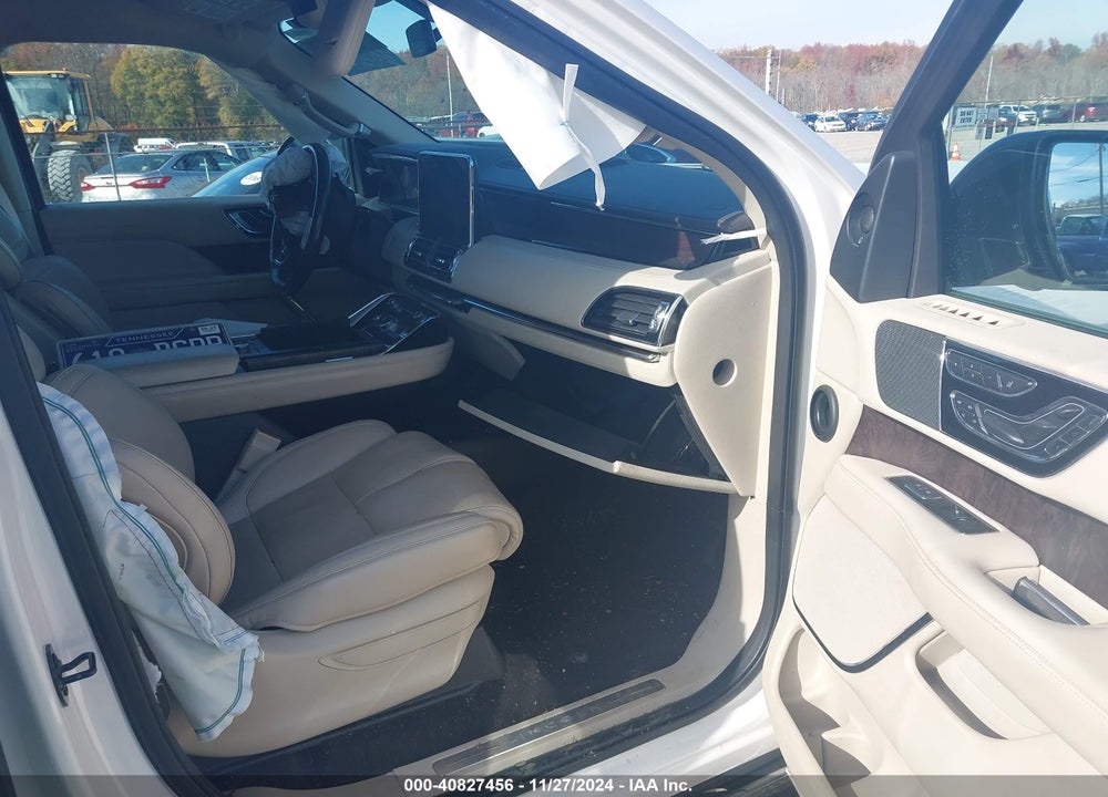 2019 LINCOLN NAVIGATOR L SELECT VIN: 5LMJJ3HT7KEL05365
