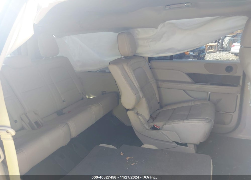 2019 LINCOLN NAVIGATOR L SELECT VIN: 5LMJJ3HT7KEL05365