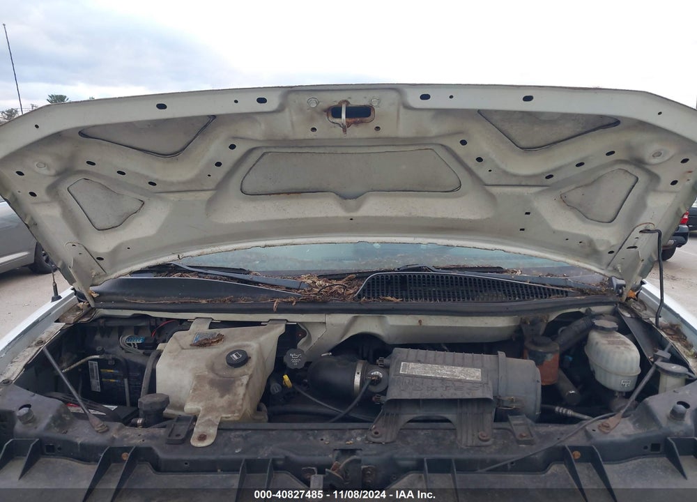 2006 CHEVROLET EXPRESS LS VIN: 1GNFG15X361256175