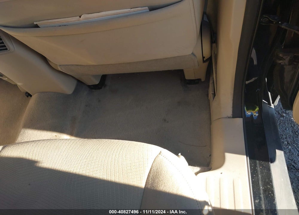 2014 NISSAN ROGUE SV VIN: 5N1AT2MVXEC763075