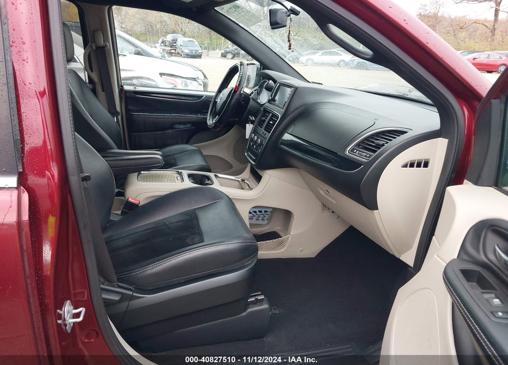 2017 DODGE GRAND CARAVAN SXT VIN: 2C4RDGCG3HR691006