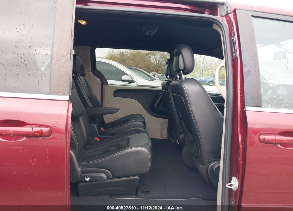 2017 DODGE GRAND CARAVAN SXT VIN: 2C4RDGCG3HR691006