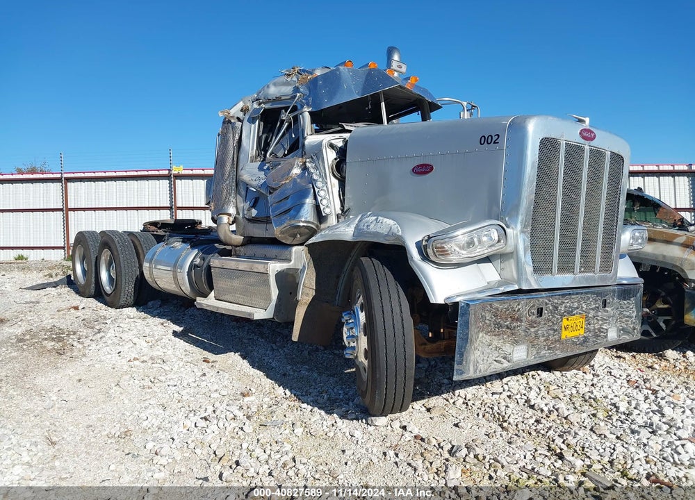 2012 PETERBILT 388 VIN: 1XPWD49X9CD162324