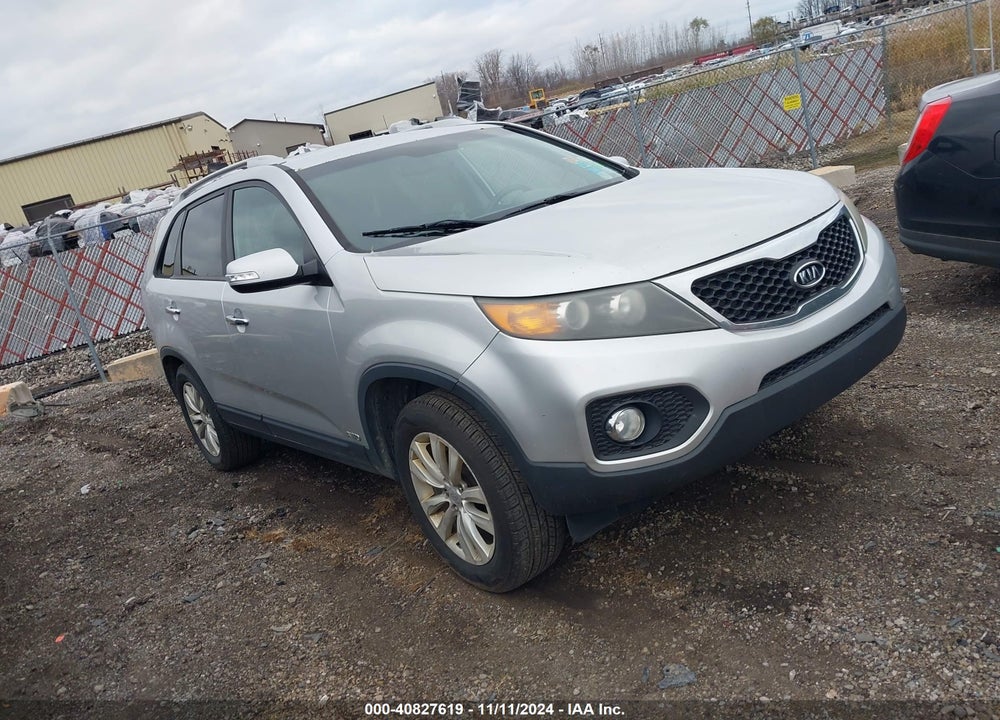2011 KIA SORENTO EX VIN: 5XYKUCA10BG091192