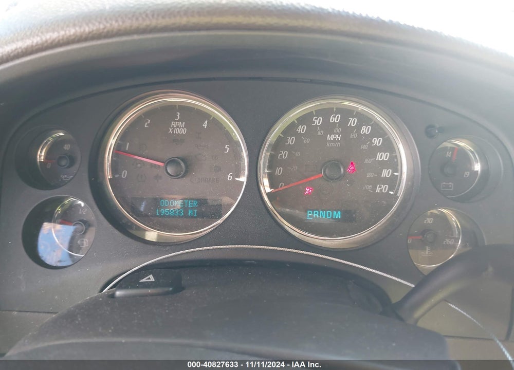2007 GMC YUKON DENALI VIN: 1GKFK63857J336597