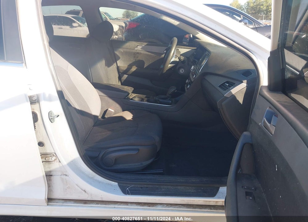 2018 HYUNDAI SONATA SE VIN: 5NPE24AF1JH591003