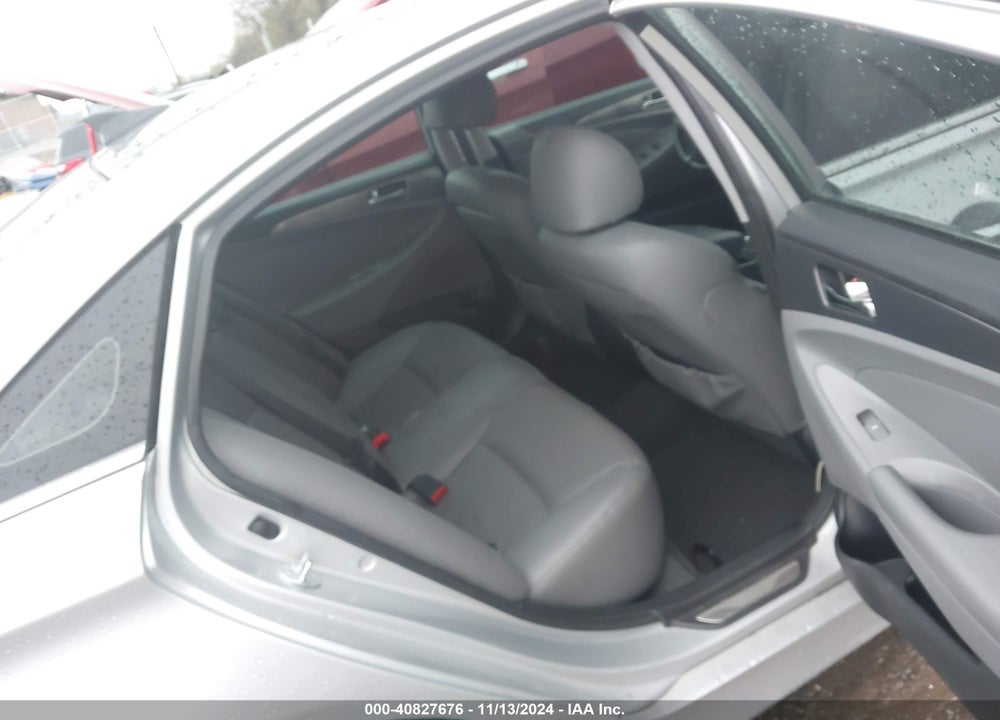 2014 HYUNDAI SONATA HYBRID LIMITED VIN: KMHEC4A49EA104716