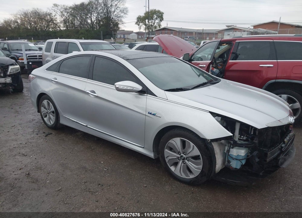 2014 HYUNDAI SONATA HYBRID LIMITED VIN: KMHEC4A49EA104716