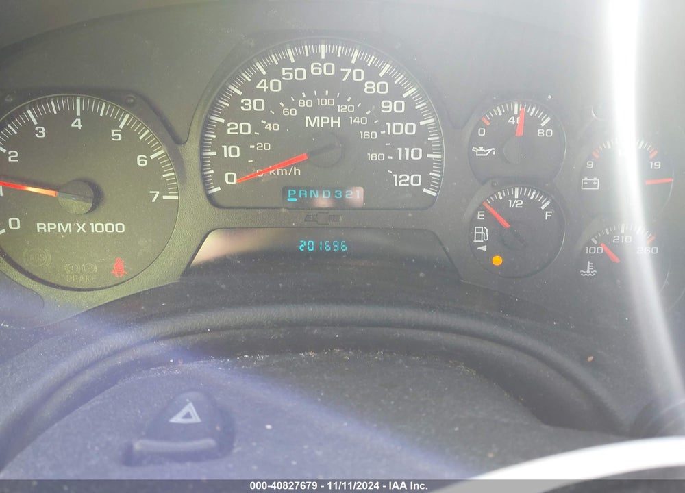 2005 CHEVROLET TRAILBLAZER LS VIN: 1GNDS13S052277989