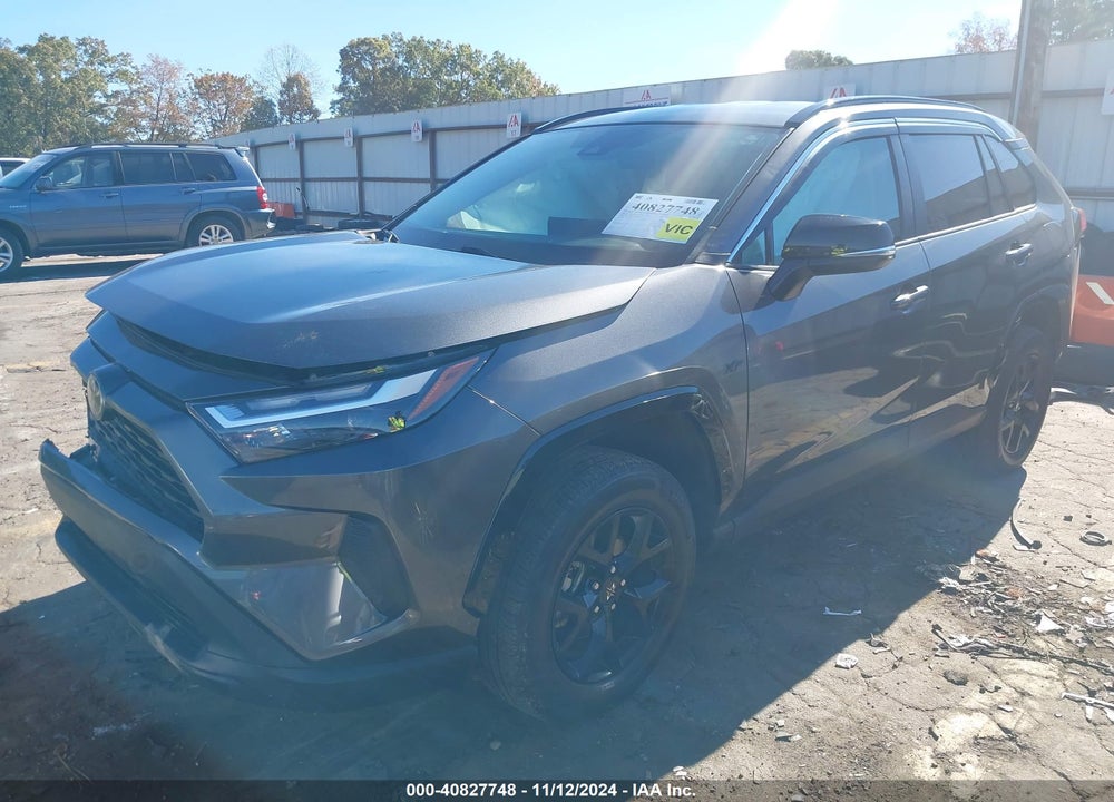 2022 TOYOTA RAV4 XLE VIN: 2T3W1RFV1NC180012
