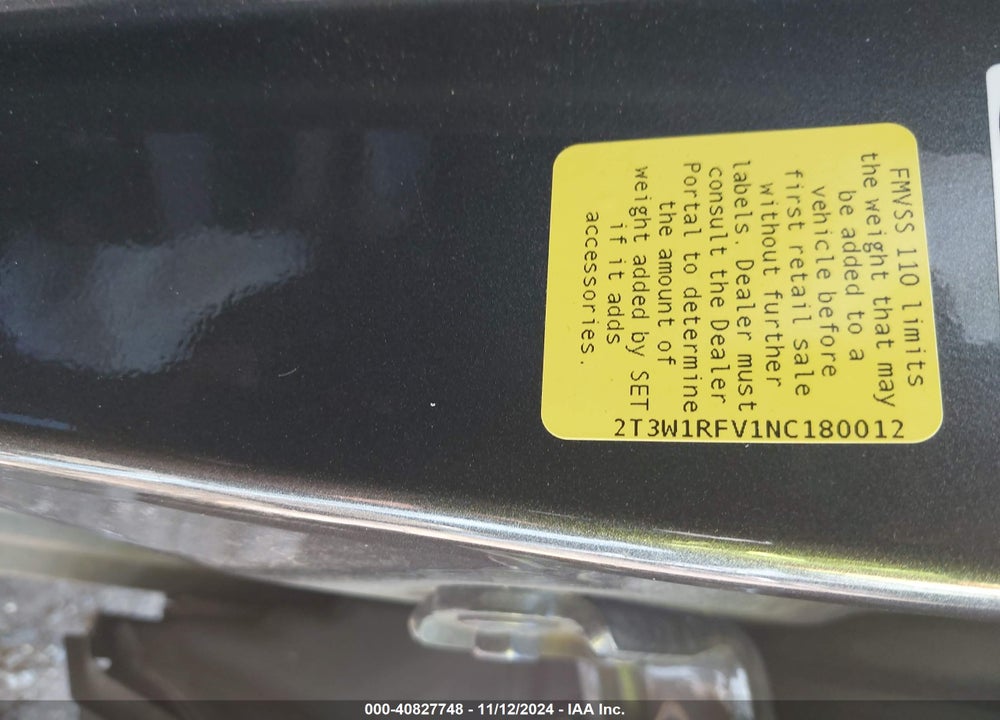 2022 TOYOTA RAV4 XLE VIN: 2T3W1RFV1NC180012