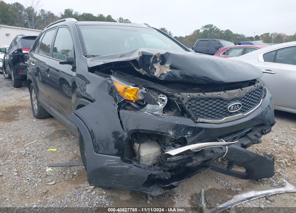 2013 KIA SORENTO VIN: 5XYKT4A22DG389344