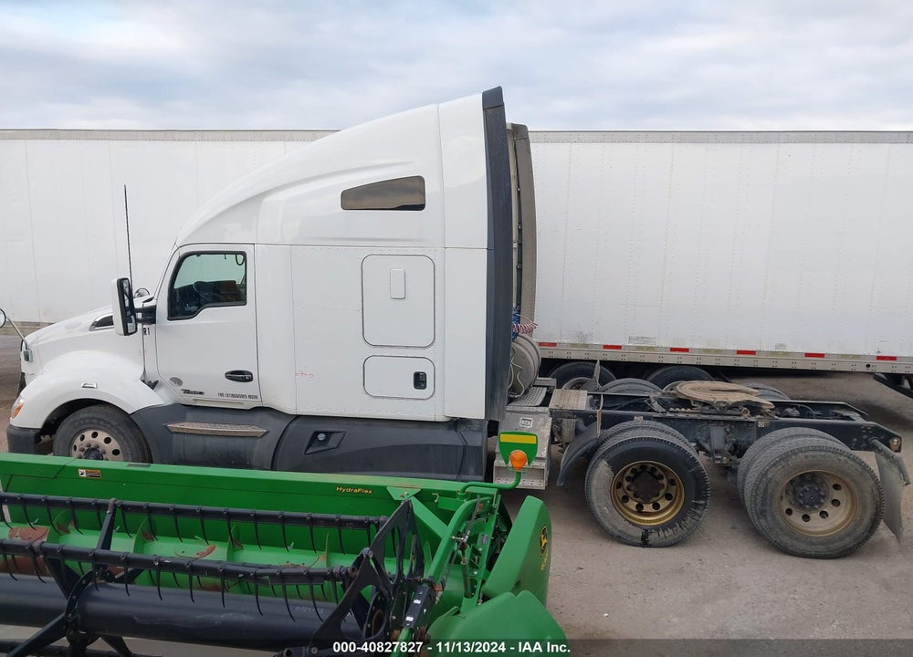 2017 KENWORTH T680 VIN: 1XKYDP9X5HJ149563