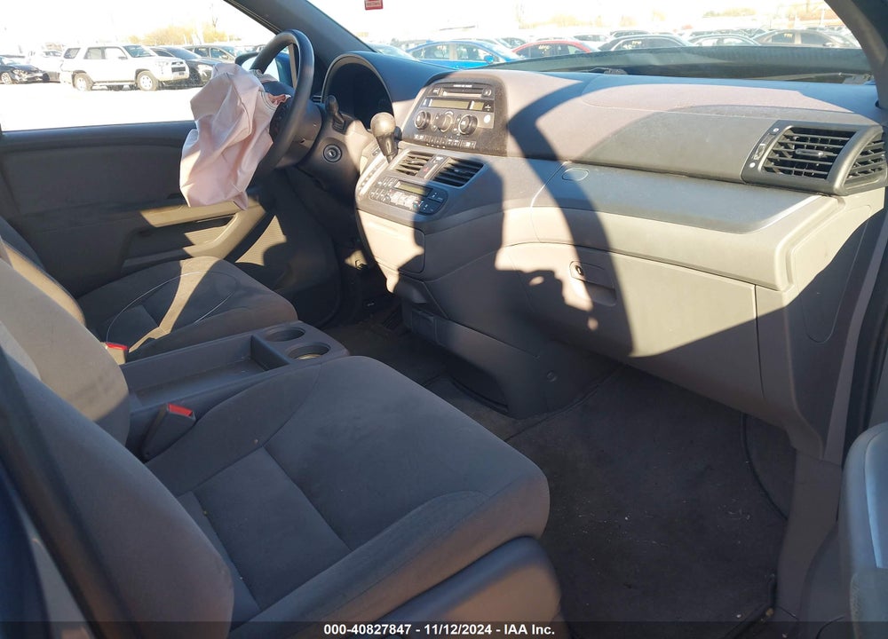 2008 HONDA ODYSSEY EX VIN: 5FNRL384X8B029915