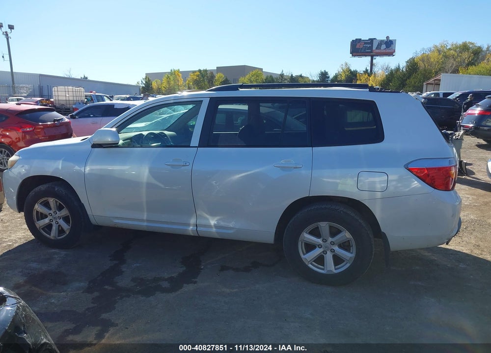2010 TOYOTA HIGHLANDER SE V6 VIN: 5TDJK3EH1AS017774