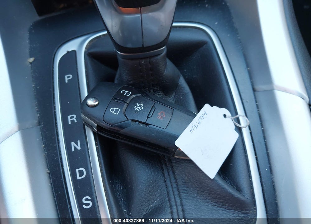 2014 FORD FUSION SE VIN: 3FA6P0HD2ER231735
