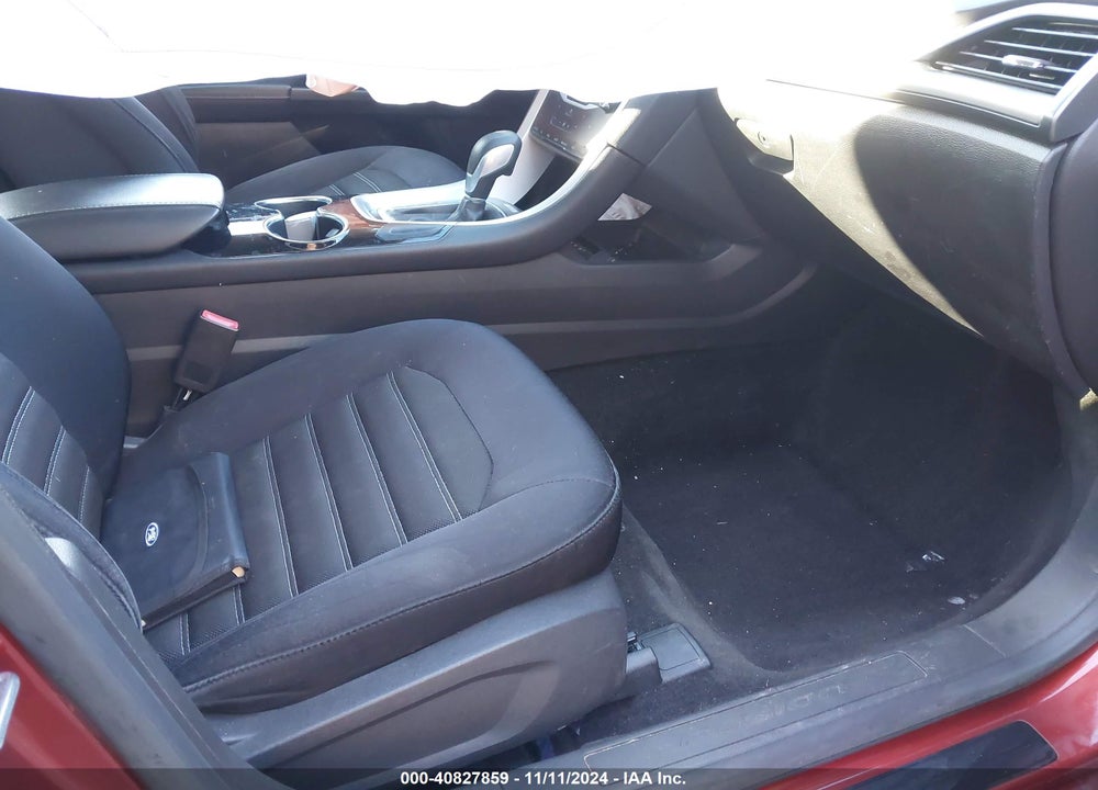 2014 FORD FUSION SE VIN: 3FA6P0HD2ER231735